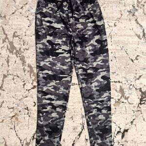 Boys MTA sport camo joggers- XL